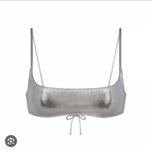 SKIMS METALLIC SWIM MICRO SCOOP BIKINI TOP